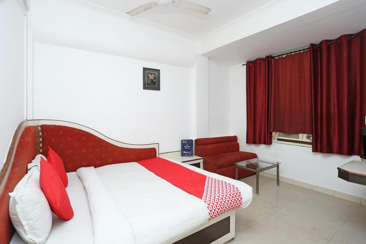 Oyo 4406 Hotel Arya Palace Bhopal Exterior foto
